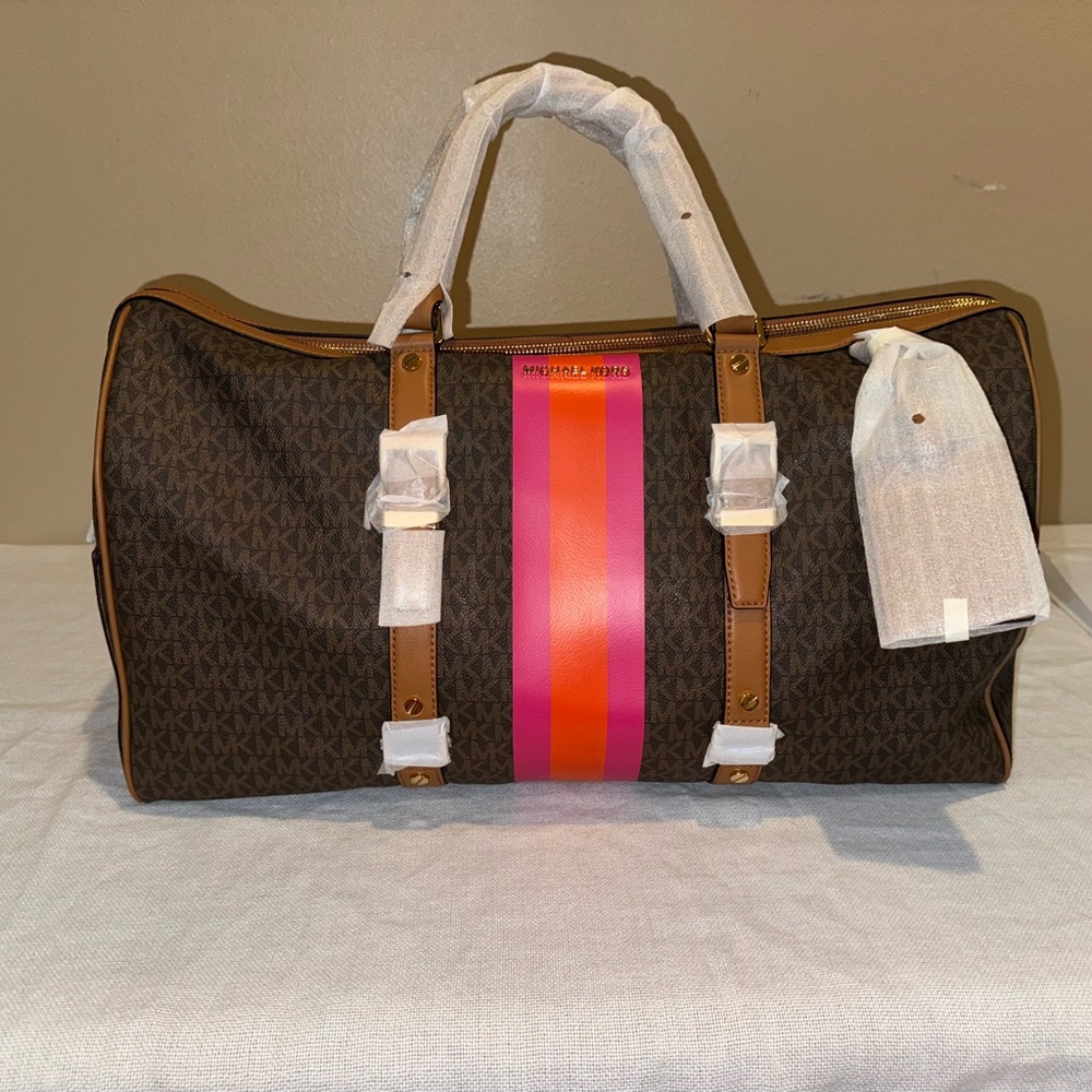 Michael Kors Electric Pink extra large traveling bag